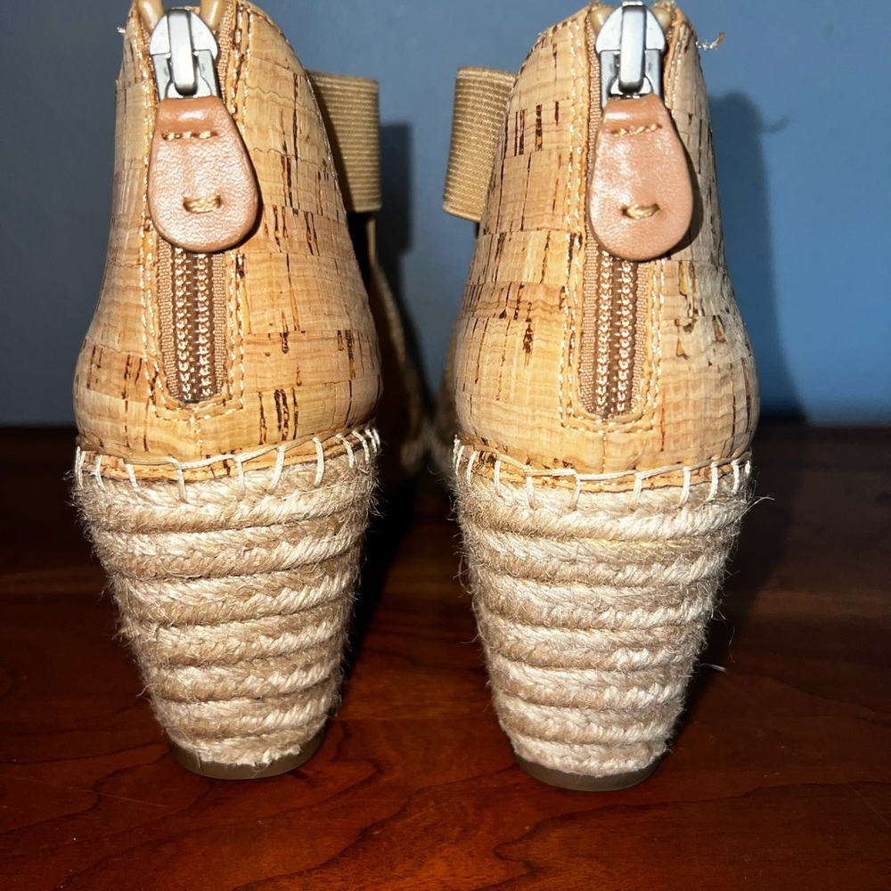 Gentle Souls by Kenneth Cole - Picture 6 of 6